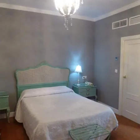 Maison d'hôtes Le Petit Paris 2*