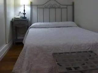 Pensión Le Petit Paris 2*